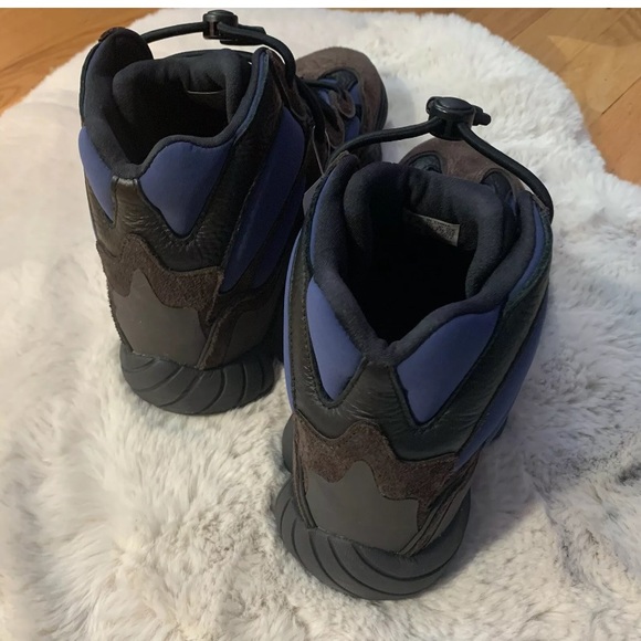 SOLD - adidas Yeezy High Tyrian Blue 500 - Picture 3 of 5